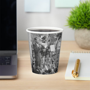 Vasos De Papel El senador Robert Kennedy haciendo campaña por el