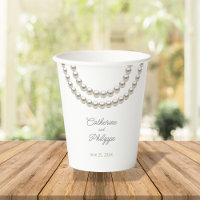 Elegante collar de perlas