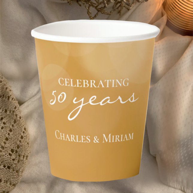 Vasos De Papel Elegante Fiesta de Aniversario Dorado 50 (Add couples names to this simple golden glow 50th anniversary party paper cup
)