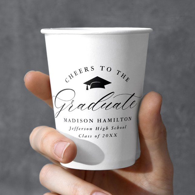 Vasos De Papel Elegante guión negro saluda al graduado (Subido por el creador)