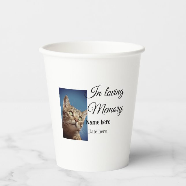 Vasos De Papel En la memoria amorosa mantener el recuerdo añadir  (Anverso)