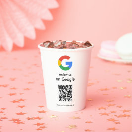 Vasos De Papel Escaneo moderno para revisar el código QR de la se