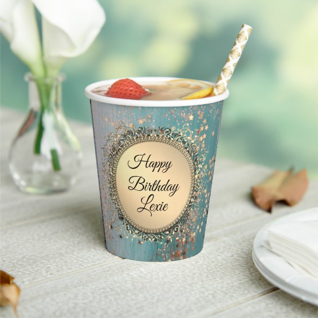 Vasos De Papel Estardo Purpurinoso sobre el Verde azulado azul (in situ)