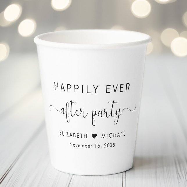 Vasos De Papel Feliz desde la recepción de la boda Fiesta (Subido por el creador)