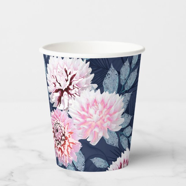 Vasos De Papel Flores blancas y rosas sobre azul oscuro. (Anverso)