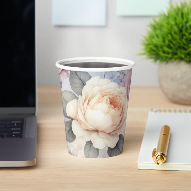 Vasos De Papel Flores de Rosa Elegantes (in situ)