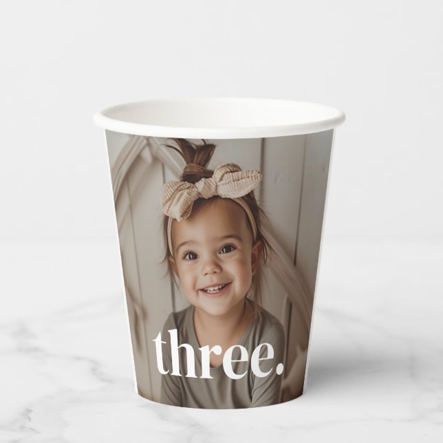 Vasos De Papel Foto de 3er cumpleaños - tres (Anverso)