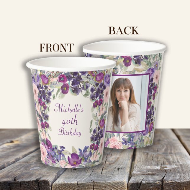 Vasos De Papel Foto morada de cumpleaños con florido rosado de Ru (Purple and pink watercolor floral birthday party photo cups)