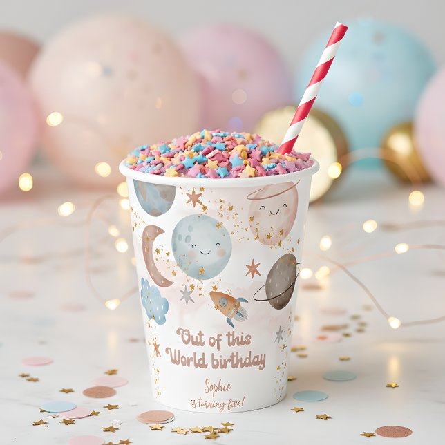 Vasos De Papel Fuera de este mundo de la aventura espacial niños  (Subido por el creador)