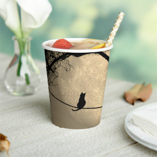 Vasos De Papel Gato en una luna llena de cable