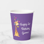 Vasos De Papel Giraffe Kids Birthday Fiesta Cute<br><div class="desc">¡Esta adorable jirafa está aquí para el cumpleaños de su hijo! ¡Funciona bien para una fiesta de primer cumpleaños de niños lindos, un fiesta de zoológico o sólo un niño que ama las jirafas a cualquier edad! ¡El adorable bebé animal está usando un pequeño gorra fiesta para ayudar a celebrar!...</div>