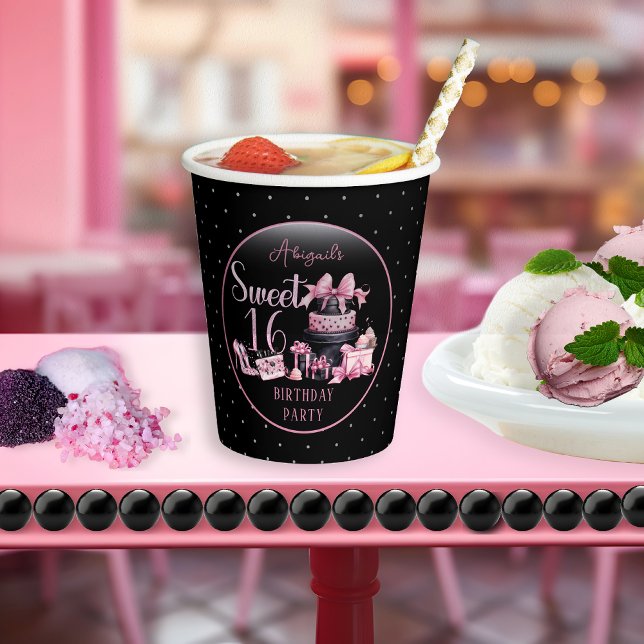 Vasos De Papel Glam Pink Black Fashion Sweet 16 cumpleaños fiesta (Glam Pink and Black French Couture Fashion Sweet 16 Birthday Party Paper Cups)