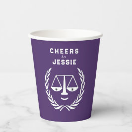 Vasos De Papel Graduación en Facultad de Derecho