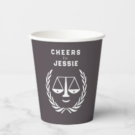 Vasos De Papel Graduación en Facultad de Derecho