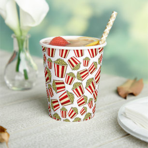 Vasos De Papel Iconos de palomitas rojas y amarillas para noche d