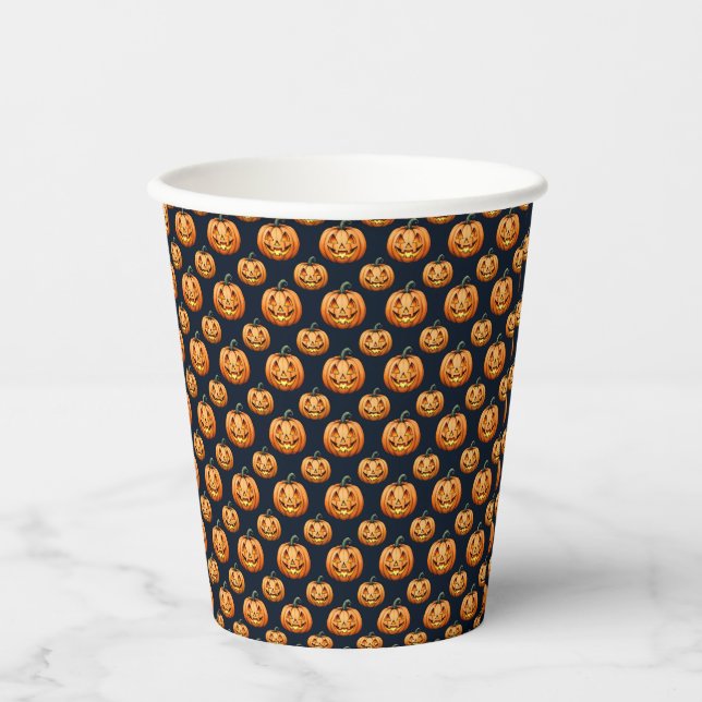 Vasos De Papel Jack o'Lanterns en la Halloween negra (Anverso)