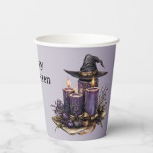 Las velas púrpuras de Halloween dan miedo