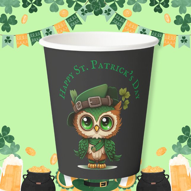 Vasos De Papel Lechuza verde del Día de San Patricio (St. Patrick's Day Green Owl Paper Cups)