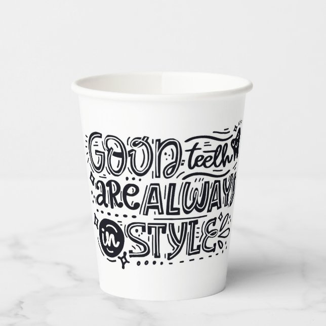 Vasos De Papel Los Dientes Buenos Están Siempre En Estilo (Izquierda)