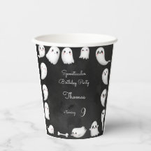 Los fantasmas de Halloween espantan a los niños fi