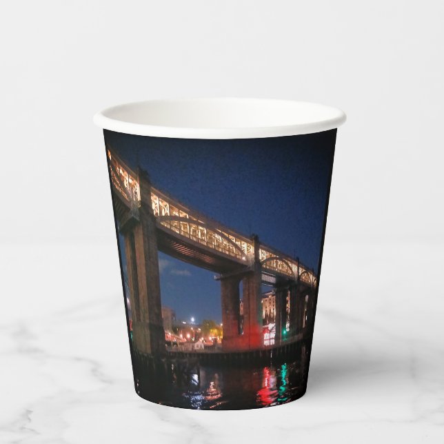Vasos De Papel Luces bajo el puente (Anverso)