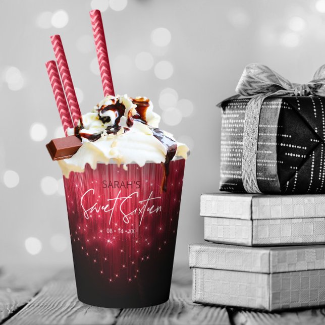 Vasos De Papel Luces en cascada Sweet 16 Red ID790 (Subido por el creador)