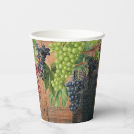 Vasos De Papel Madera y uvas de viñas rústicas