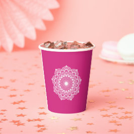Vasos De Papel Mandala Blanco sobre Fondo Rosa