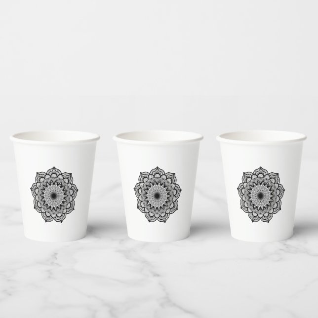 Vasos De Papel Mandalá negro sobre fondo blanco (Multi)