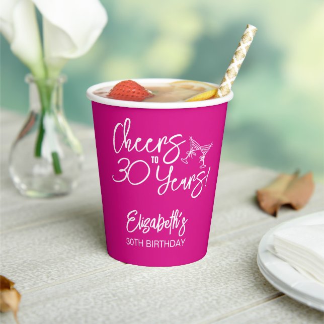 Vasos De Papel Mano caprichosa rosada de moda, 30 años (in situ)