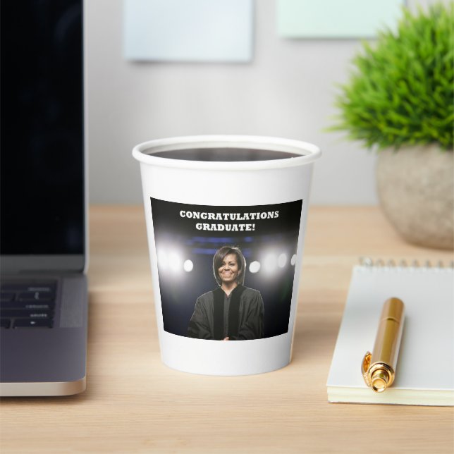 Vasos De Papel Michelle Obama-Graduation Paper Cup -1 (in situ)