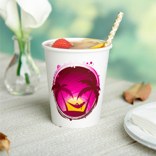 Vasos De Papel Mujer En Una Hamaca