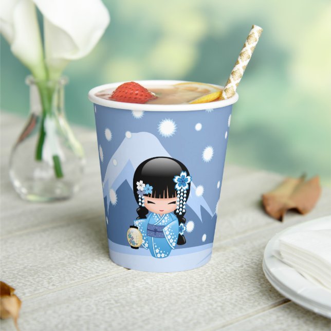 Vasos De Papel Muñeca Kokeshi de invierno - Chica Geisha de la Mo (in situ)