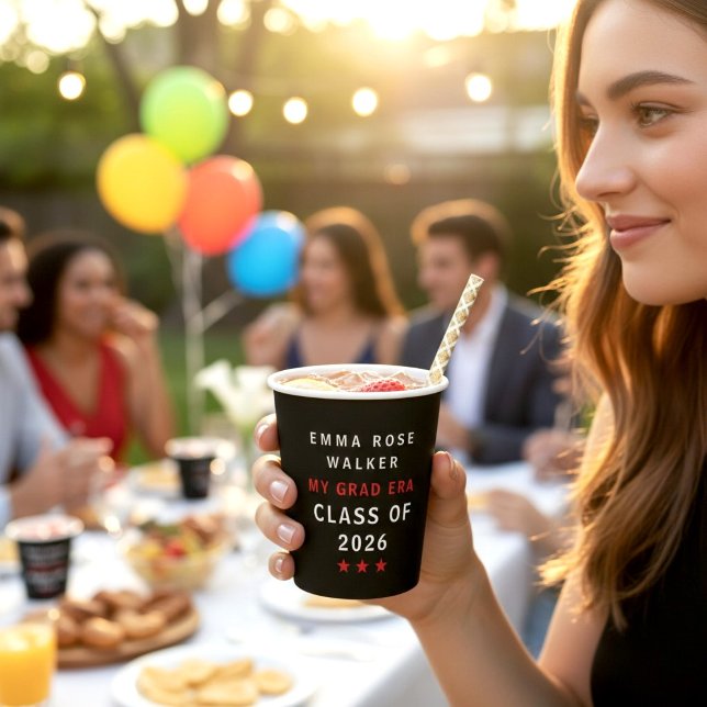 Vasos De Papel My Grad Era Class of 2026 Red Stars Text Design (Subido por el creador)