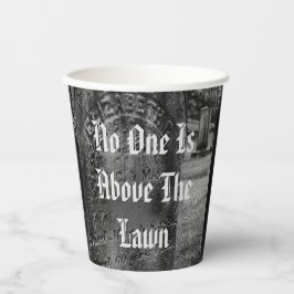 Vasos De Papel Nadie Está Sobre El Césped