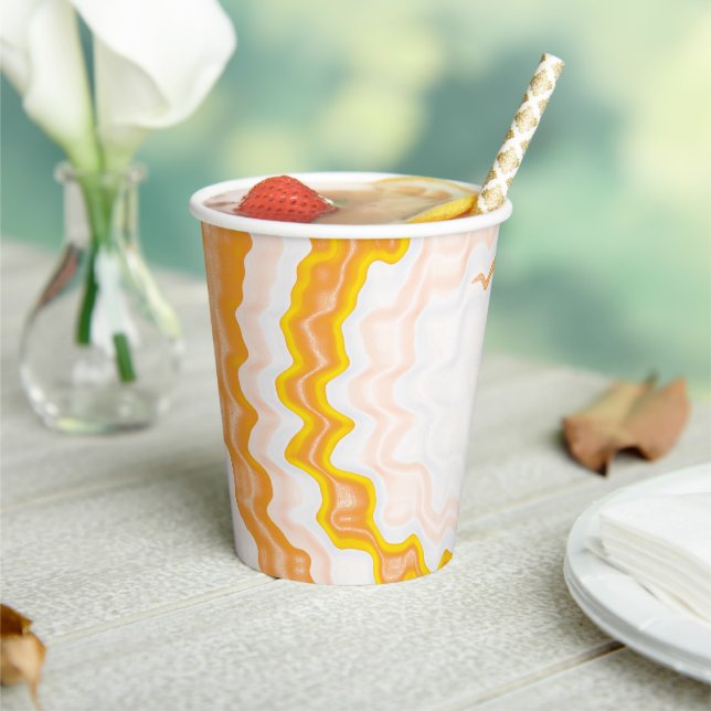 Vasos De Papel Naranja de tinte giratorio funky fiesta de patrón  (in situ)