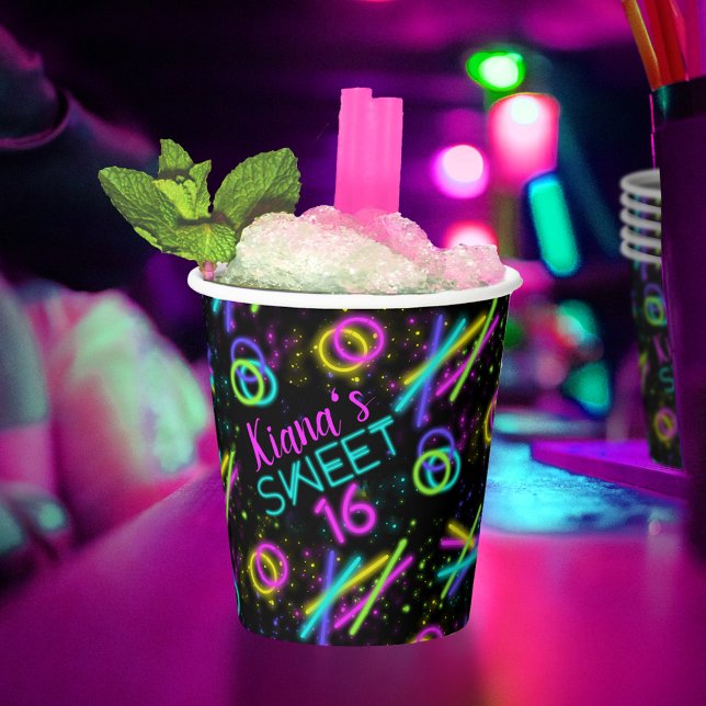 Vasos De Papel Neon Glow Stick Sweet 16 Name ID760 (Subido por el creador)