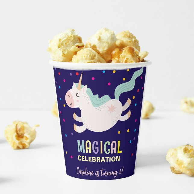 Vasos De Papel Niños de cumpleaños de la celebración mágica de Un (Subido por el creador)