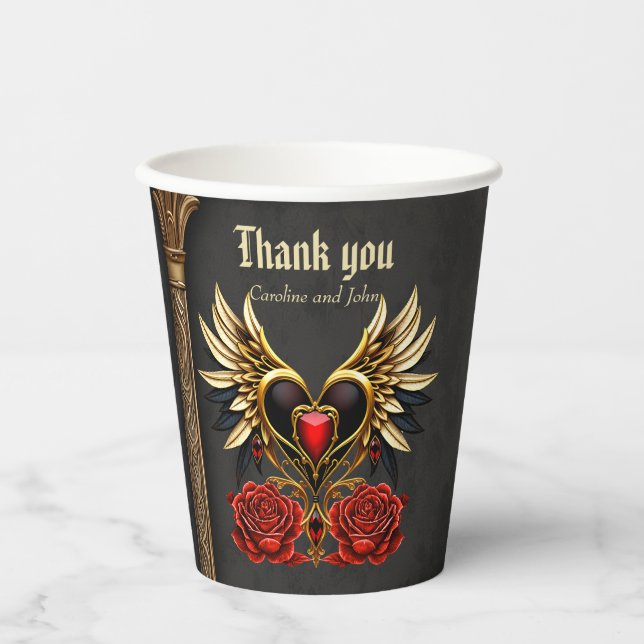 Vasos De Papel Nudos celtas y un corazón de elegancia gótica. (Anverso)