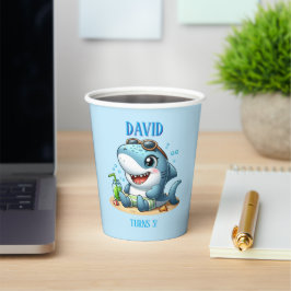 Vasos de papel para cumpleaños con ataque de tibur