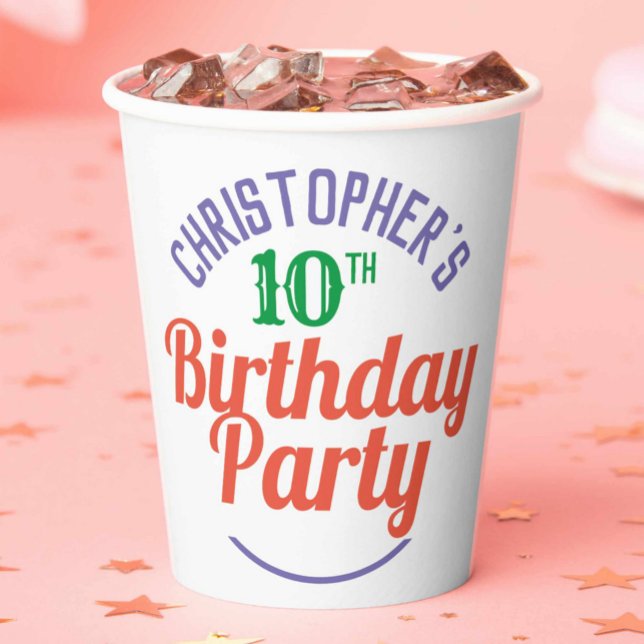 Vasos de papel para el décimo cumpleaños de un niñ (Subido por el creador)