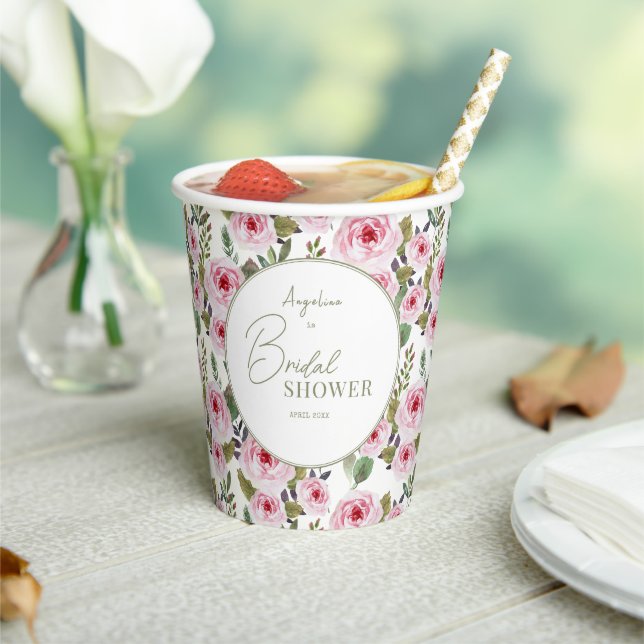 Vasos de papel para una despedida de soltera paste (in situ)