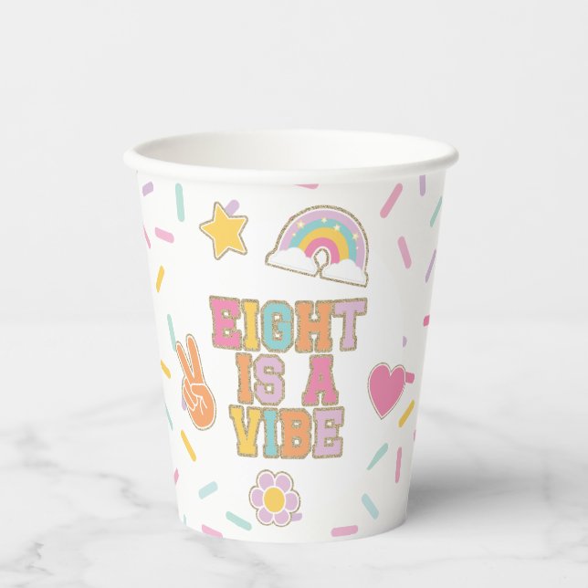 Vasos De Papel Patch Preppy Eight es una Vibra Cumpleaños 8 (Anverso)