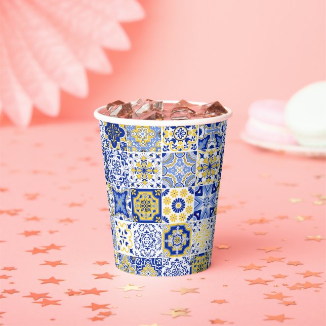 Vasos De Papel Patrón de baldosas portuguesas  (in situ)