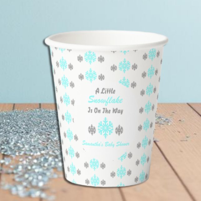Vasos De Papel Pequeño Snowflake En El Camino (Subido por el creador)