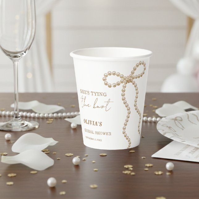 Vasos De Papel Perla Bow Está Atándose el Nudo Bow Despedida de S (Subido por el creador)