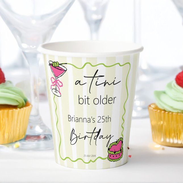 Vasos De Papel Personalizado de cumpleaños retro de barandilla má (Tini bit older handrawn retro birthday party monogrammed paper cups personalized martini party decor)