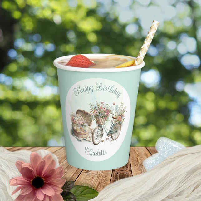 Vasos De Papel Picnic en la fiesta de cumpleaños de adultos Park  (Subido por el creador)