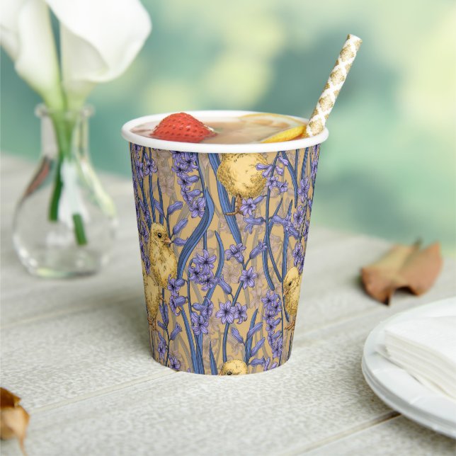 Vasos De Papel Pollos e híacintos amarillos (in situ)