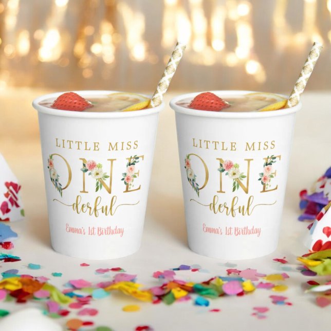 Vasos De Papel Primera cumpleaños de la pequeña Miss Onemaravillo (Subido por el creador)